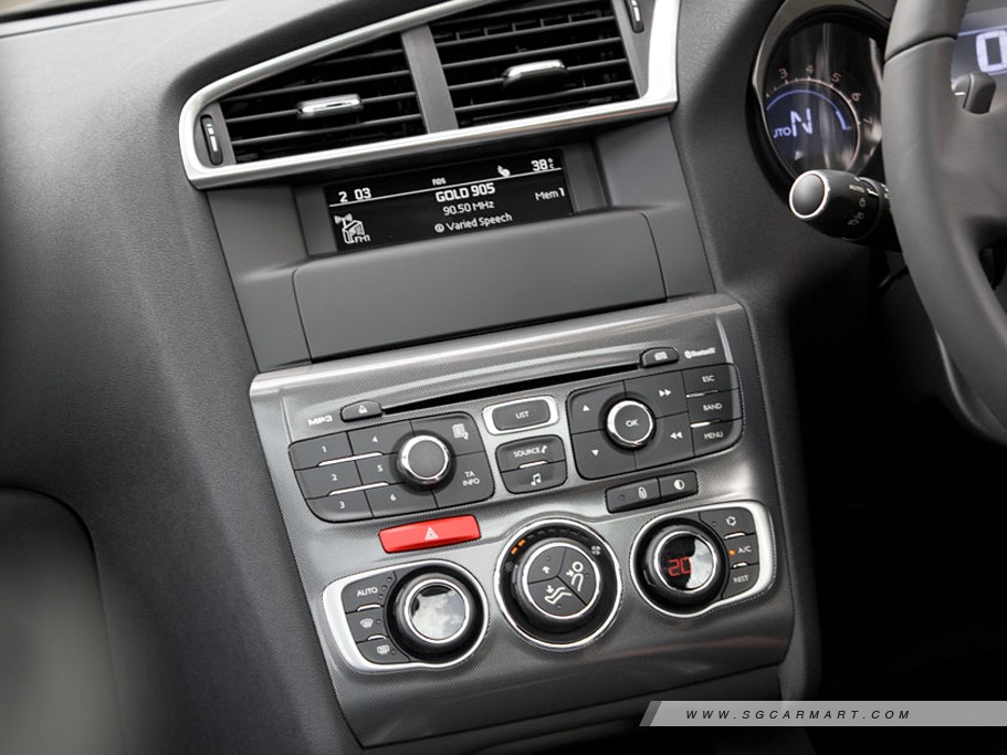 https://i.i-sgcm.com/new_cars/cars/11264/11264_g20