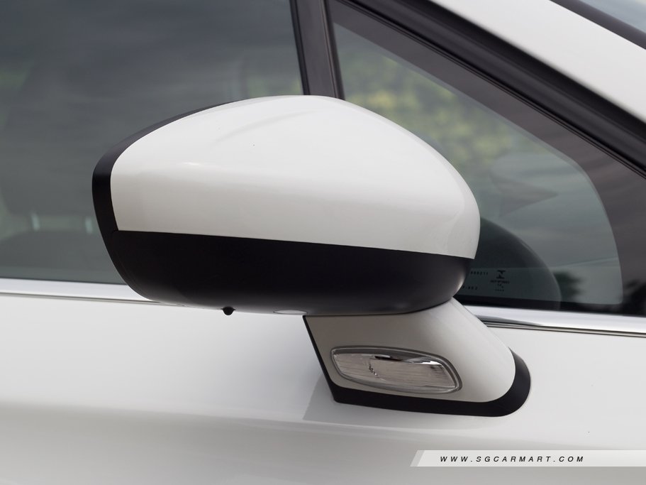 https://i.i-sgcm.com/new_cars/cars/11264/11264_g34