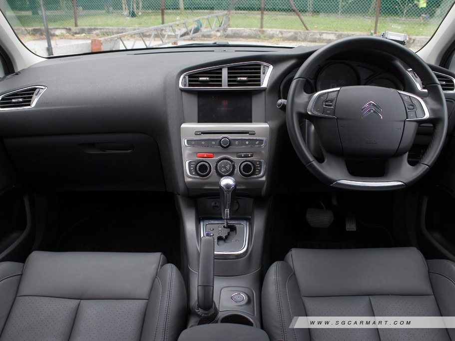 https://i.i-sgcm.com/new_cars/cars/11264/11264_g39