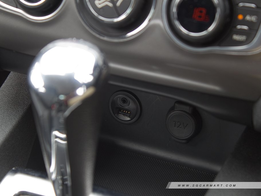 https://i.i-sgcm.com/new_cars/cars/11264/11264_g47