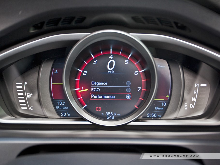 https://i.i-sgcm.com/new_cars/cars/11266/11266_g19