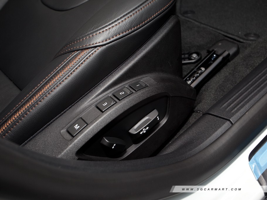 https://i.i-sgcm.com/new_cars/cars/11266/11266_g24