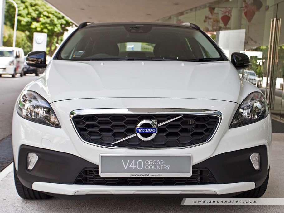 https://i.i-sgcm.com/new_cars/cars/11266/11266_g2