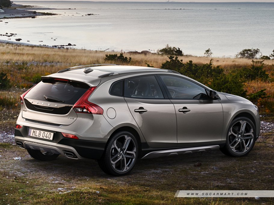 Volvo V40 Cross Country 32