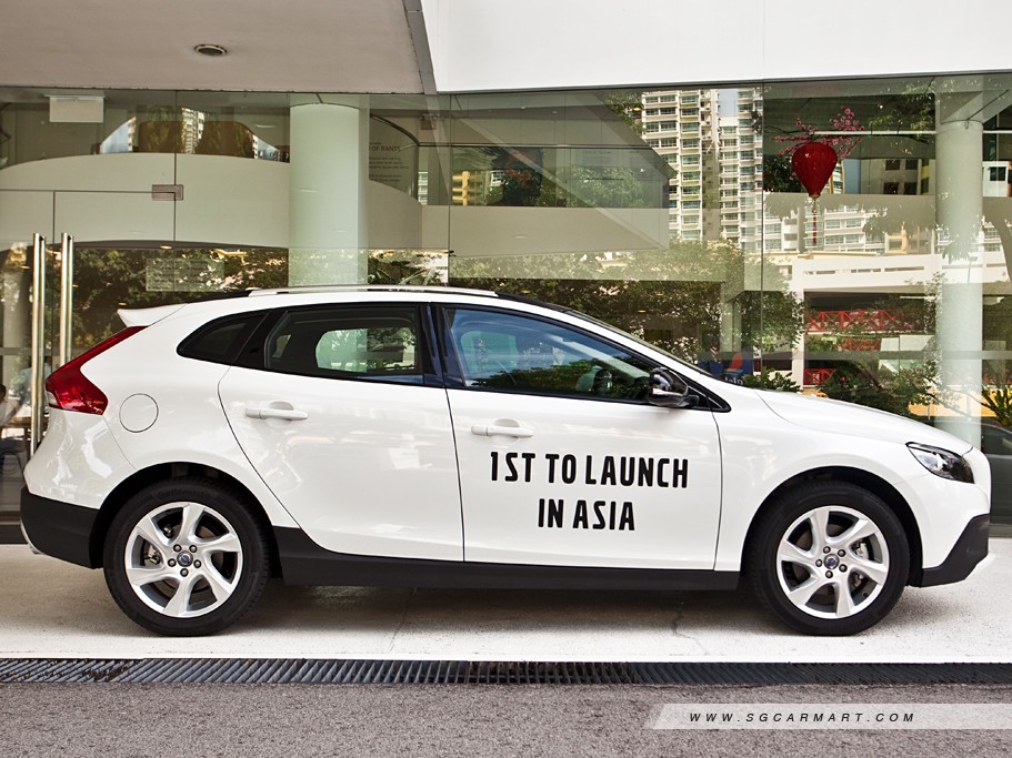 https://i.i-sgcm.com/new_cars/cars/11266/11266_g3