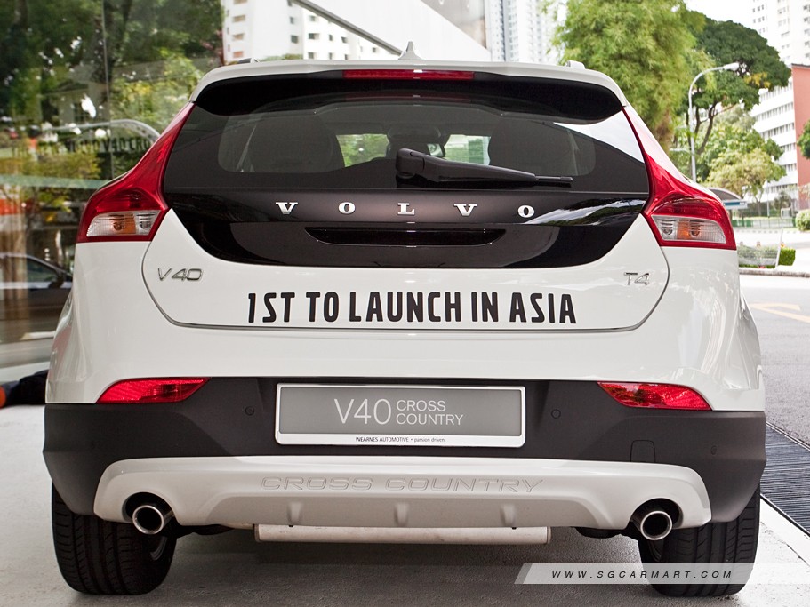 https://i.i-sgcm.com/new_cars/cars/11266/11266_g5
