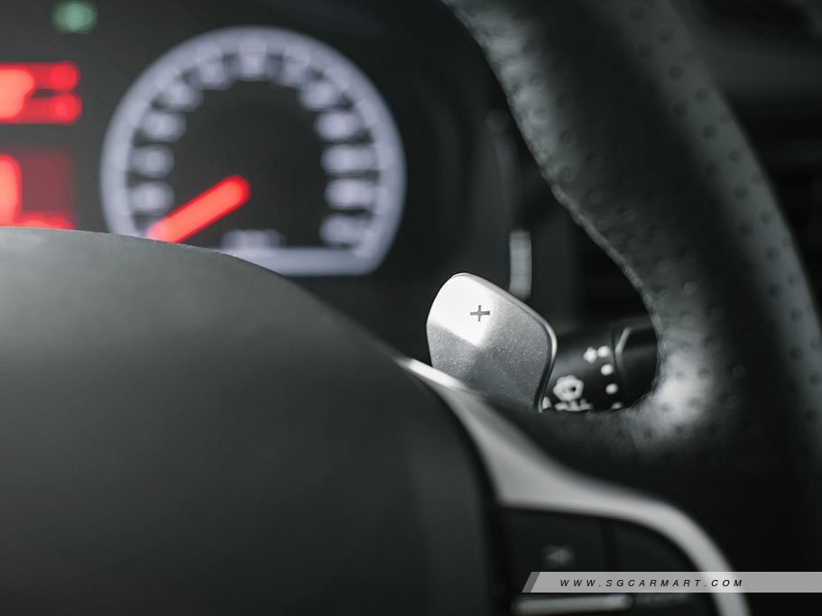 https://i.i-sgcm.com/new_cars/cars/11267/11267_g39