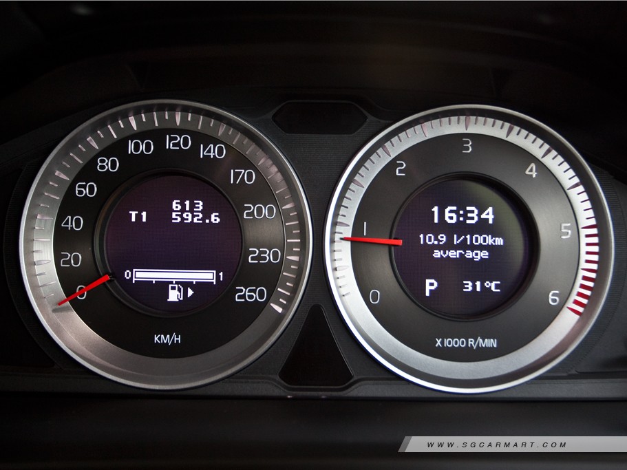 https://i.i-sgcm.com/new_cars/cars/11270/11270_g11