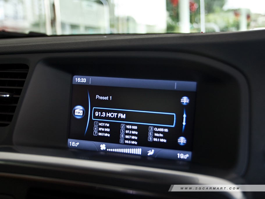 https://i.i-sgcm.com/new_cars/cars/11270/11270_g15