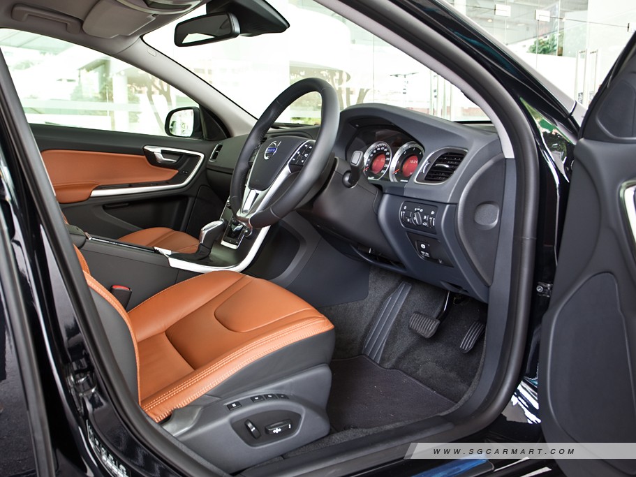 https://i.i-sgcm.com/new_cars/cars/11270/11270_g9