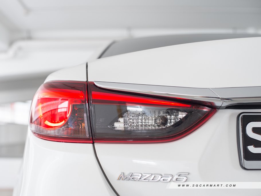 https://i.i-sgcm.com/new_cars/cars/11272/11272_g58