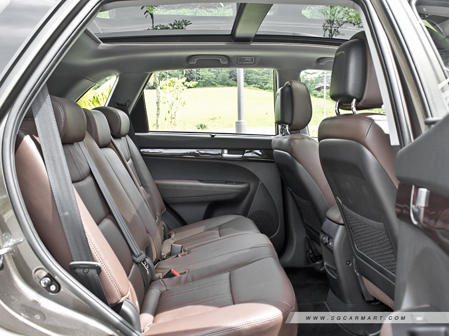 https://i.i-sgcm.com/new_cars/cars/11275/11275_g8
