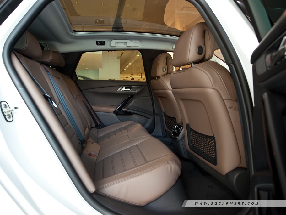 https://i.i-sgcm.com/new_cars/cars/11279/11279_g10