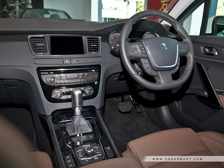 https://i.i-sgcm.com/new_cars/cars/11279/11279_g11