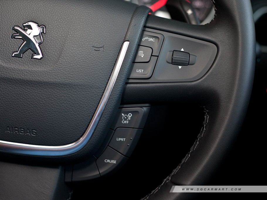 https://i.i-sgcm.com/new_cars/cars/11279/11279_g14