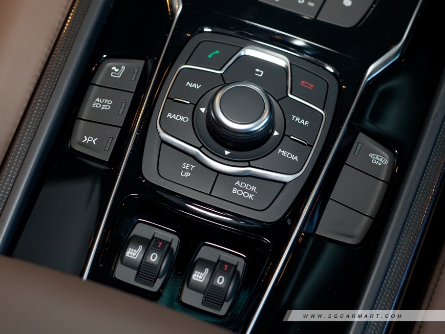 https://i.i-sgcm.com/new_cars/cars/11279/11279_g19