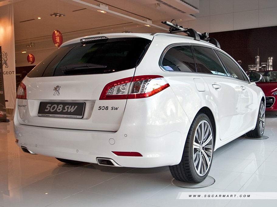 https://i.i-sgcm.com/new_cars/cars/11279/11279_g3