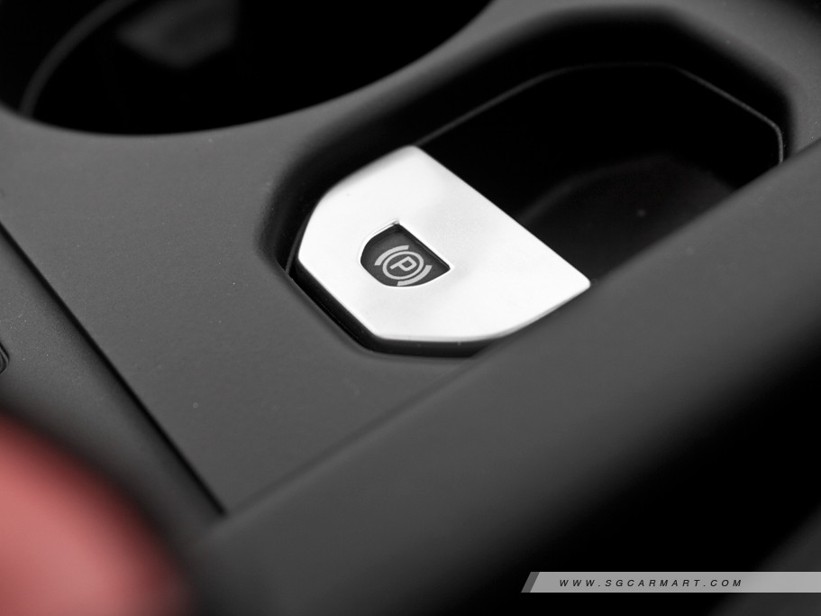 https://i.i-sgcm.com/new_cars/cars/11280/11280_g31
