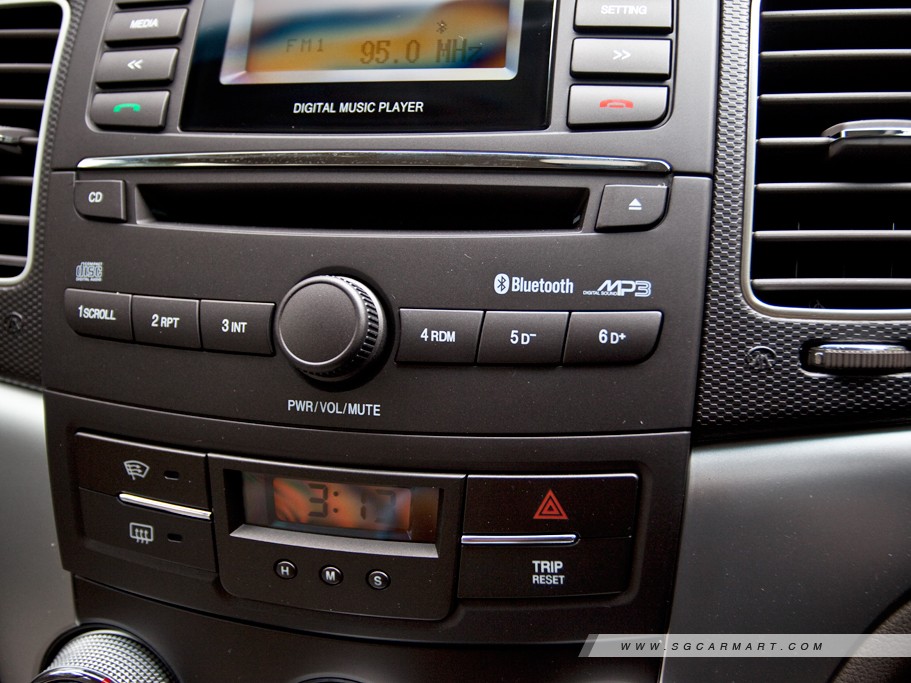 https://i.i-sgcm.com/new_cars/cars/11281/11281_g22