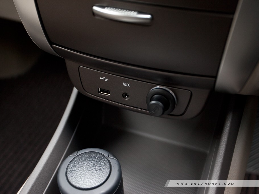 https://i.i-sgcm.com/new_cars/cars/11281/11281_g24