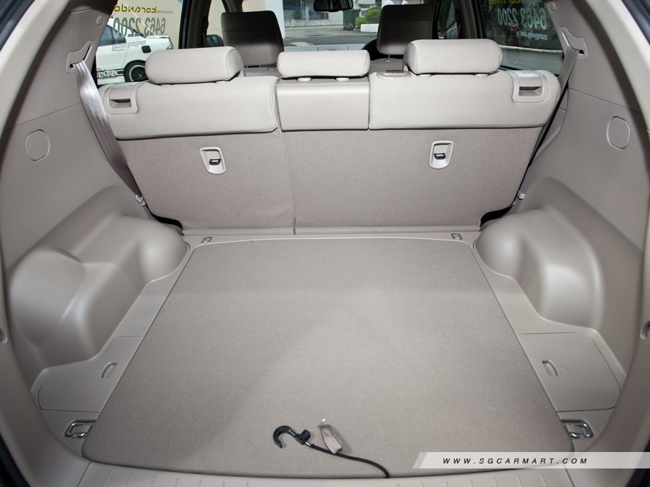 https://i.i-sgcm.com/new_cars/cars/11281/11281_g29