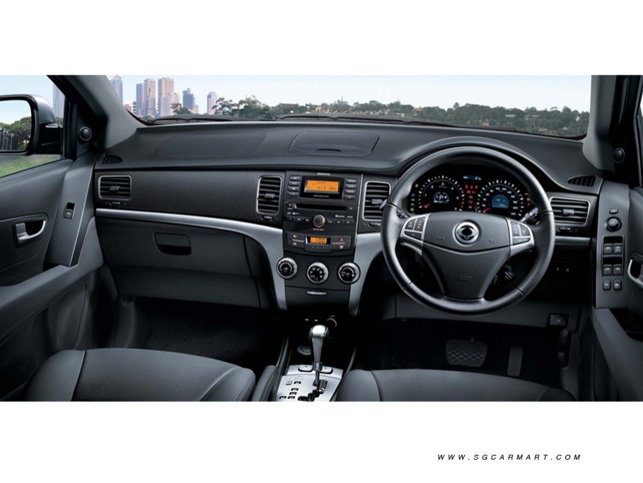 https://i.i-sgcm.com/new_cars/cars/11282/11282_g5