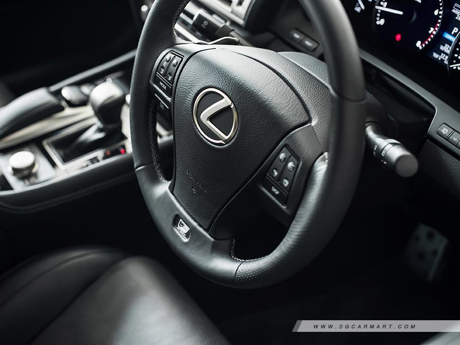 https://i.i-sgcm.com/new_cars/cars/11283/11283_g27