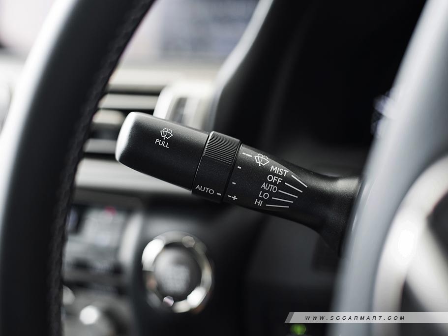 https://i.i-sgcm.com/new_cars/cars/11283/11283_g30