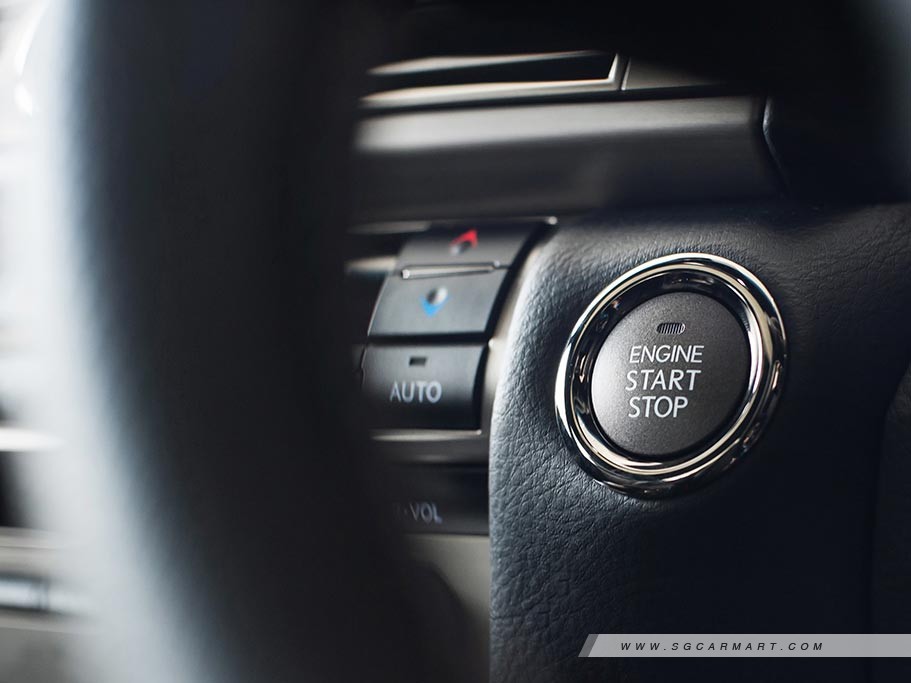 https://i.i-sgcm.com/new_cars/cars/11283/11283_g33