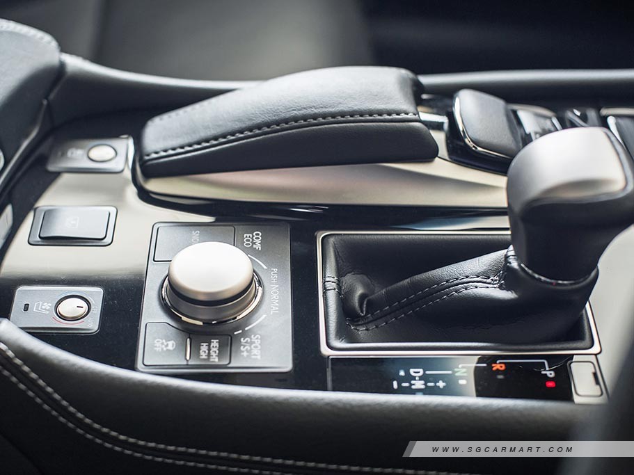 https://i.i-sgcm.com/new_cars/cars/11283/11283_g37