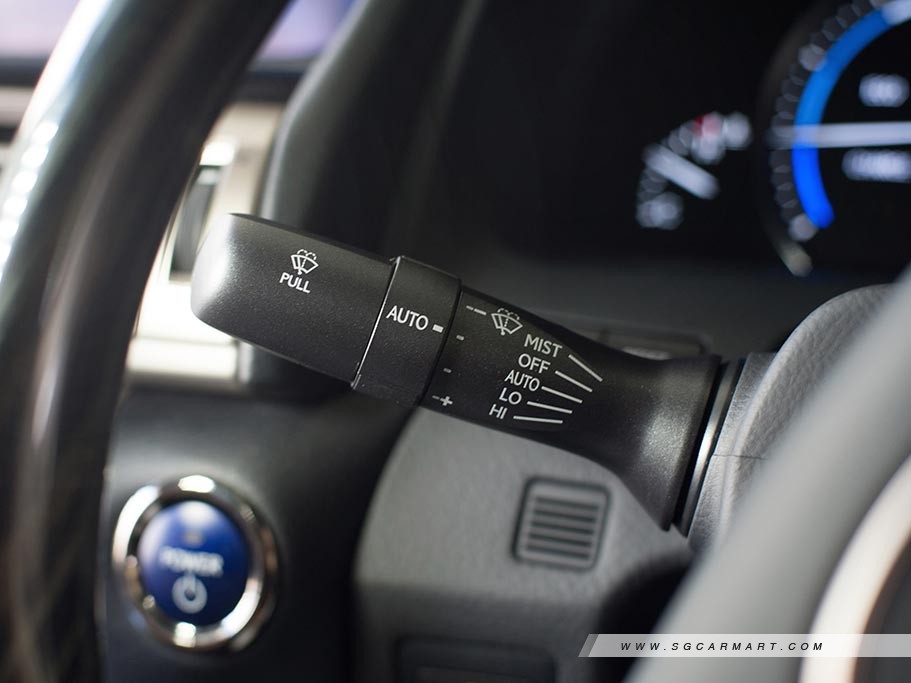 https://i.i-sgcm.com/new_cars/cars/11284/11284_g22