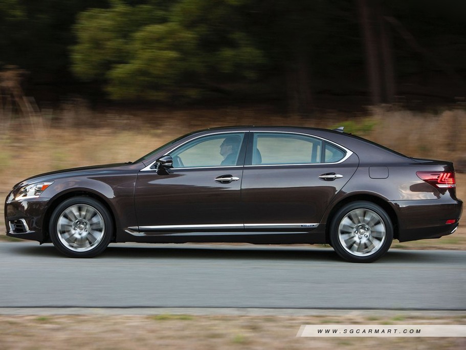 https://i.i-sgcm.com/new_cars/cars/11284/11284_g2