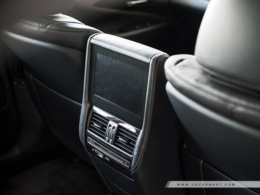 https://i.i-sgcm.com/new_cars/cars/11284/11284_g32