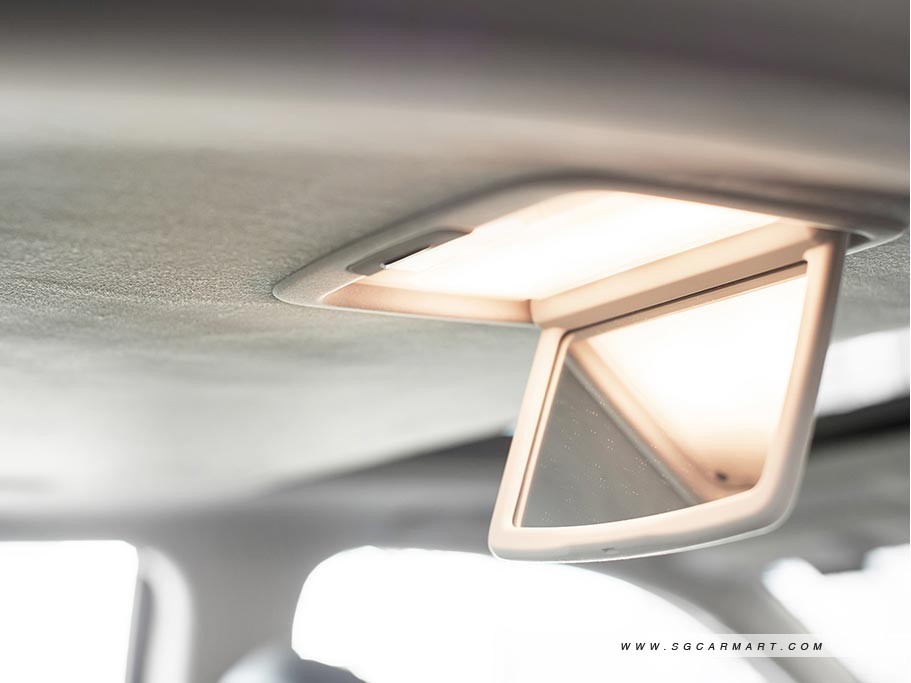 https://i.i-sgcm.com/new_cars/cars/11284/11284_g37