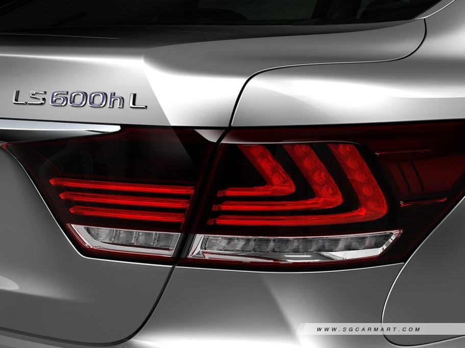 https://i.i-sgcm.com/new_cars/cars/11284/11284_g4