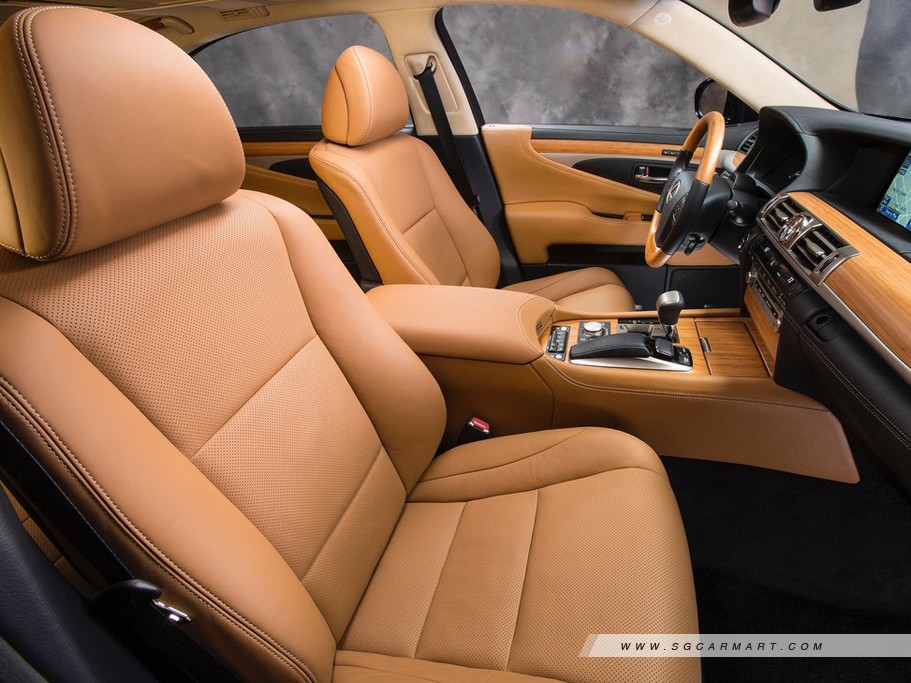 https://i.i-sgcm.com/new_cars/cars/11284/11284_g6