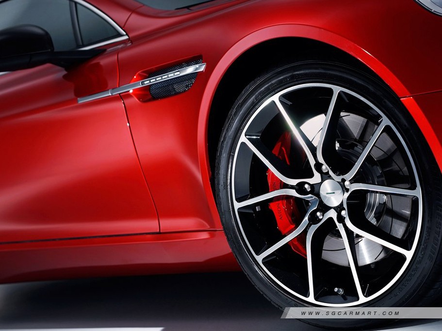 https://i.i-sgcm.com/new_cars/cars/11286/11286_g7