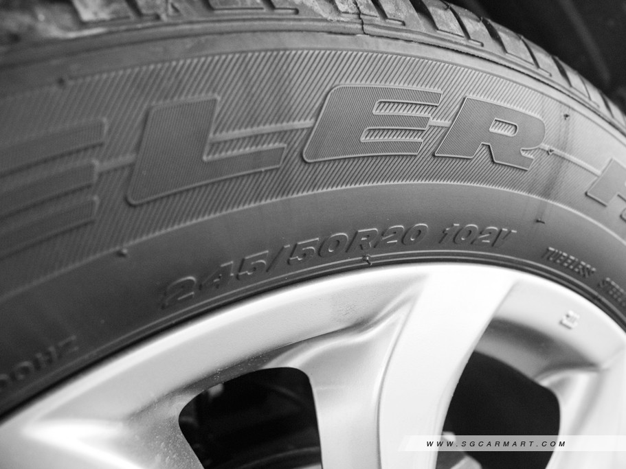 https://i.i-sgcm.com/new_cars/cars/11287/11287_g14