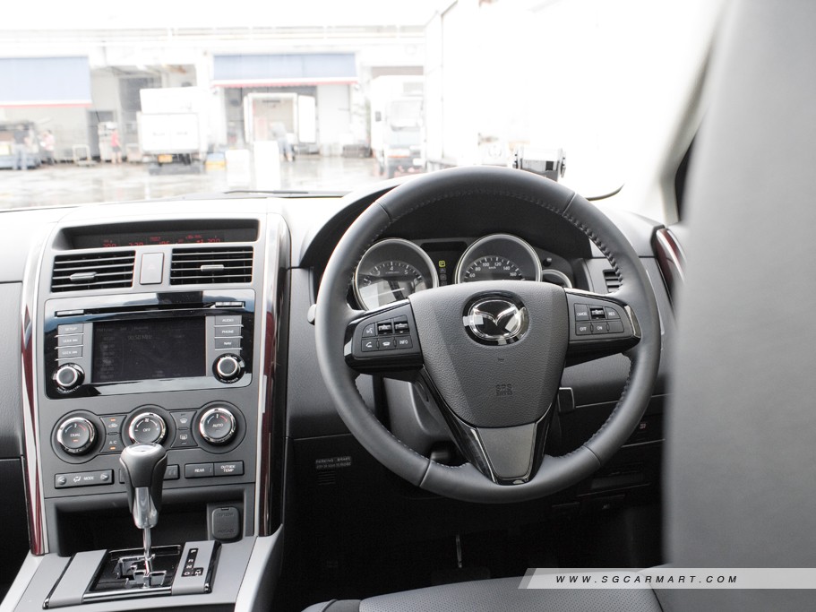 https://i.i-sgcm.com/new_cars/cars/11287/11287_g19