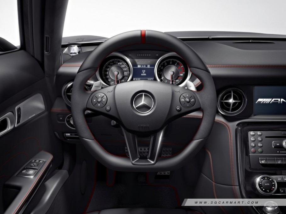 https://i.i-sgcm.com/new_cars/cars/11290/11290_g11