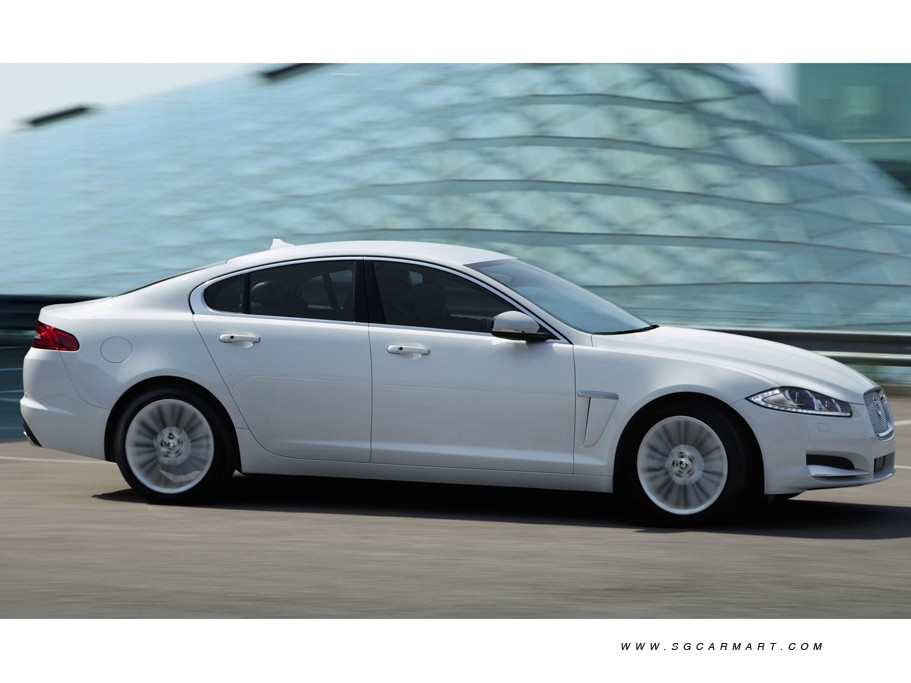 https://i.i-sgcm.com/new_cars/cars/11291/11291_g1