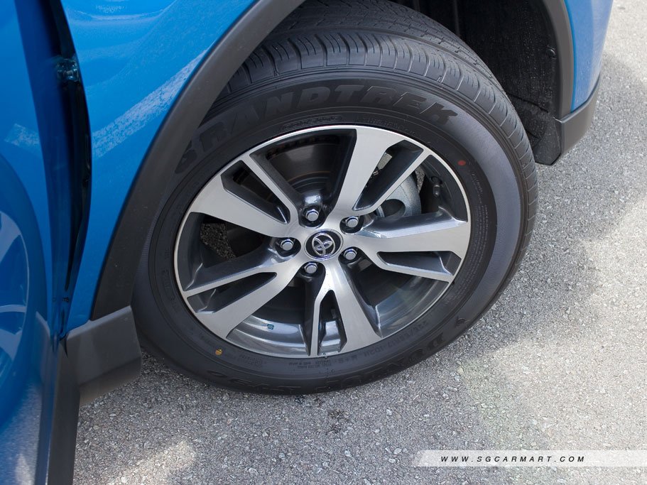 https://i.i-sgcm.com/new_cars/cars/11293/11293_g52