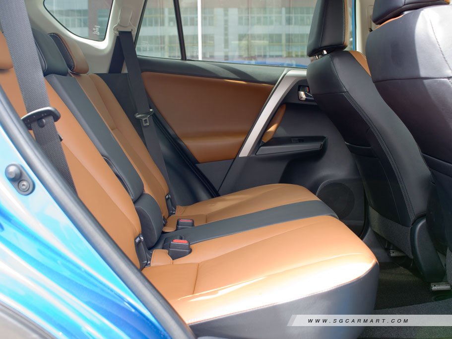 https://i.i-sgcm.com/new_cars/cars/11293/11293_g55