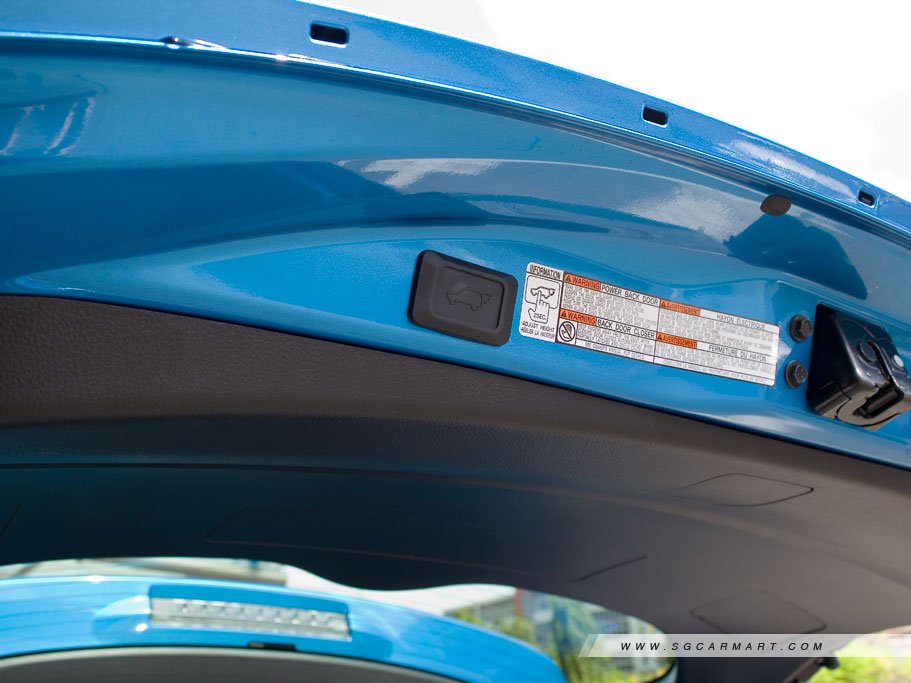 https://i.i-sgcm.com/new_cars/cars/11293/11293_g68