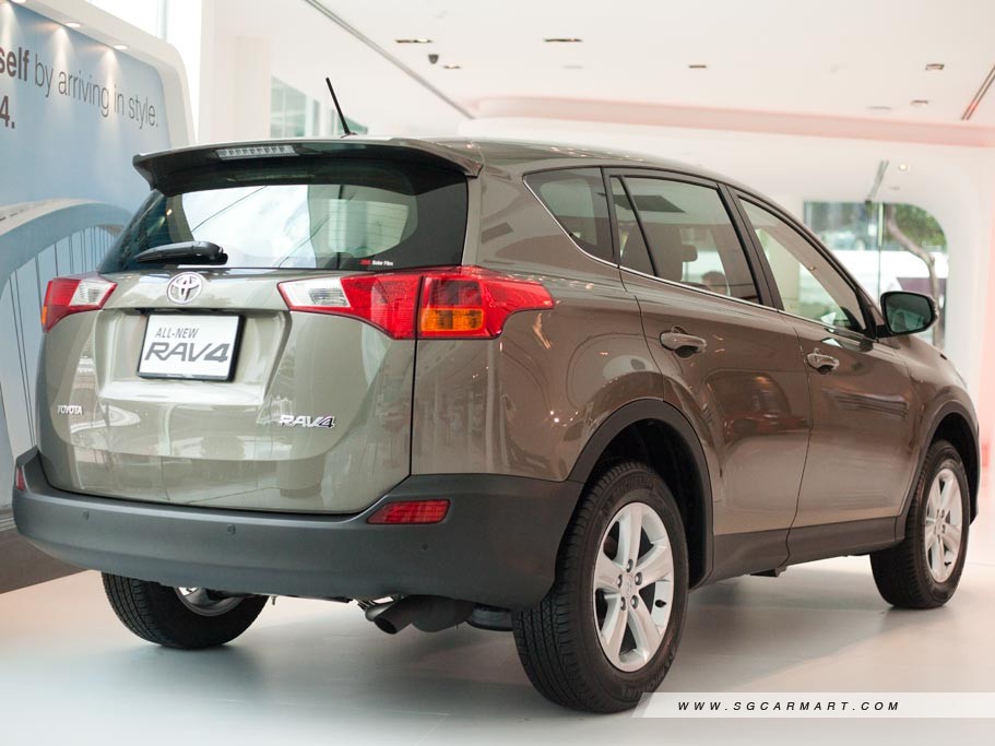 https://i.i-sgcm.com/new_cars/cars/11293/11293_g9