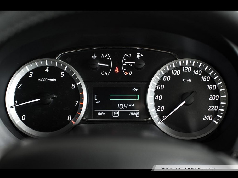https://i.i-sgcm.com/new_cars/cars/11294/11294_g26