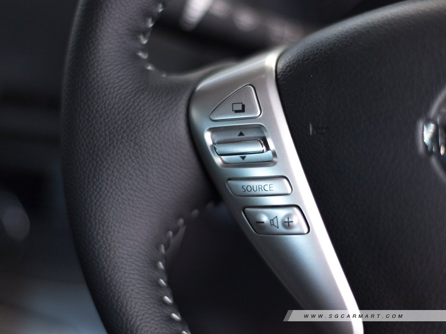https://i.i-sgcm.com/new_cars/cars/11294/11294_g49