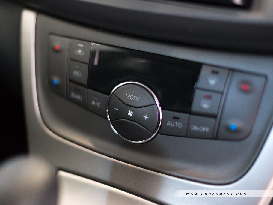 https://i.i-sgcm.com/new_cars/cars/11294/11294_g52