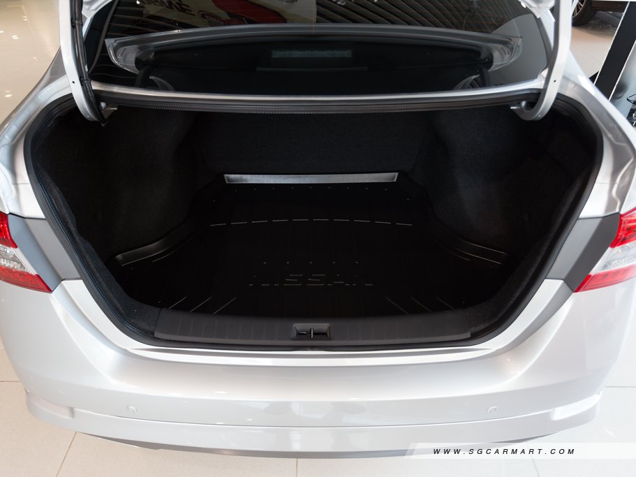 https://i.i-sgcm.com/new_cars/cars/11294/11294_g57
