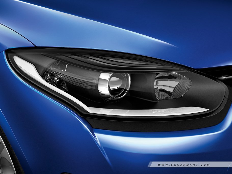 https://i.i-sgcm.com/new_cars/cars/11300/11300_g31